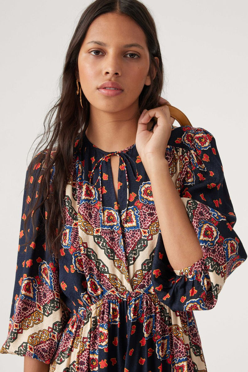 Robe Jasper (8775775453489)