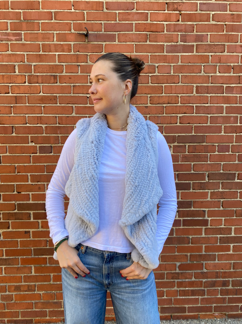 YVES SALOMON KNITTED REX RABBIT VEST (9001895985457)