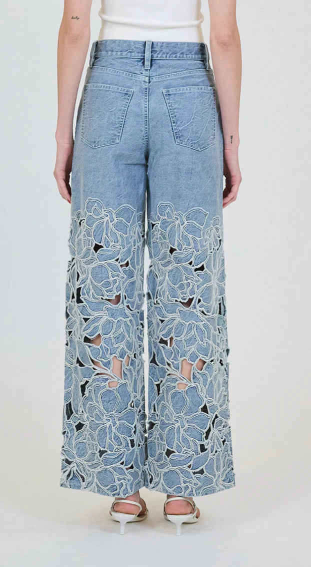 Betty Straight Leg Jean (10118567100721)